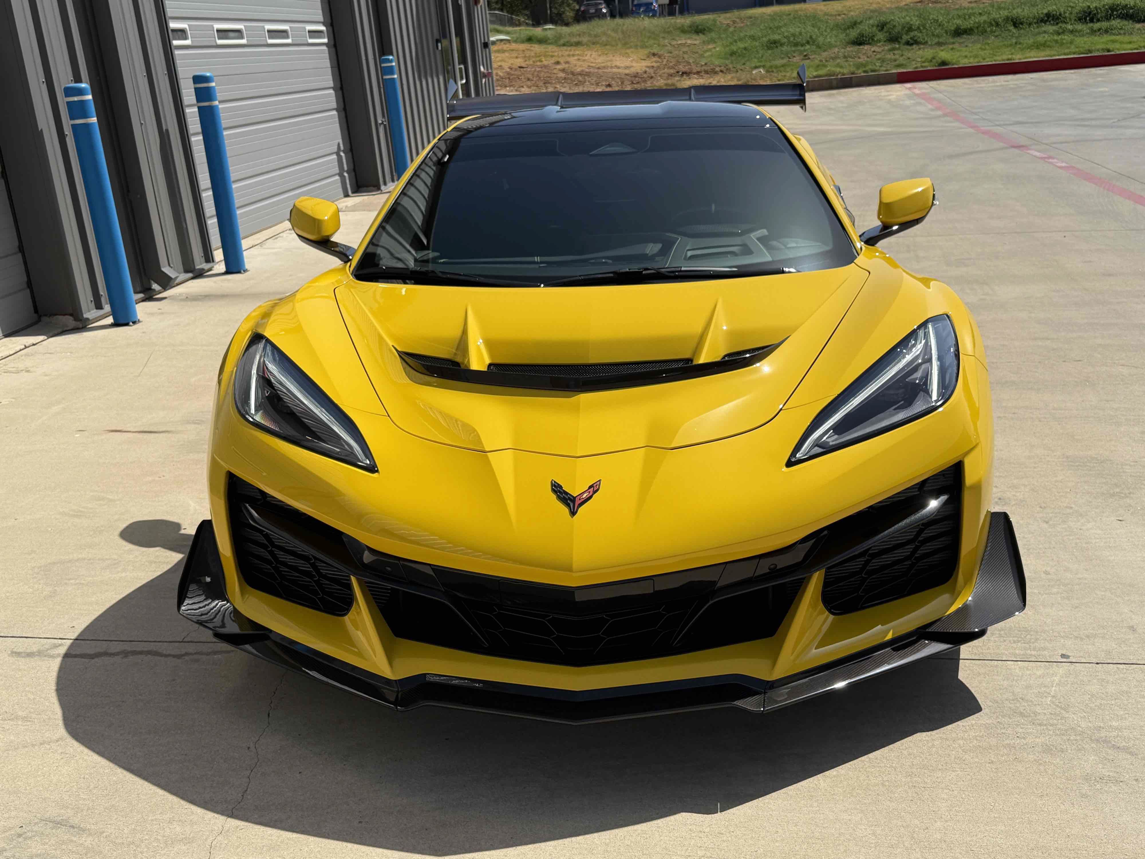 Used 2026 Chevrolet Corvette ZR1 w/ ZR1 Carbon Fiber Aero Package RWD image 45