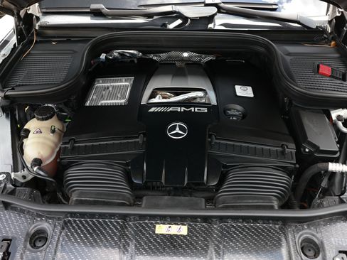 Used 2021 Mercedes-Benz GLS 63 AMG 4MATIC image 24