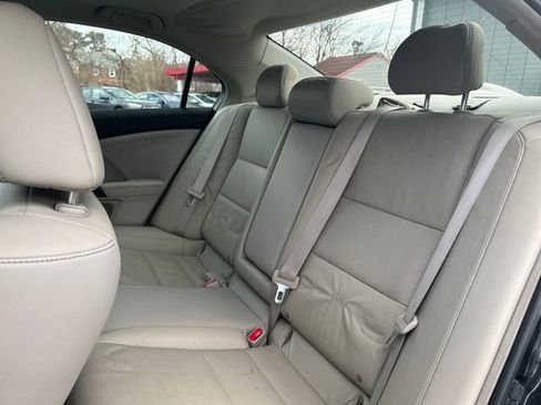 Used 2011 Acura TSX Sedan image 24