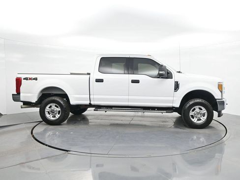 Used 2017 Ford F250 XLT image 4