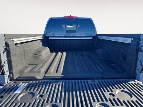 Used 2025 Nissan Frontier PRO-4X w/ Pro Premium Package image 14