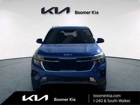 Certified 2024 Kia Seltos S image 2