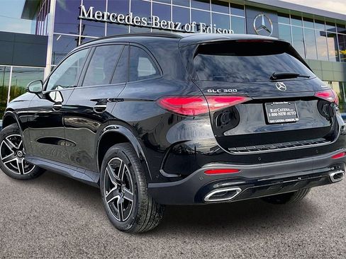 New 2026 Mercedes-Benz GLC 300 4MATIC image 3