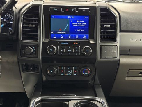 Used 2022 Ford F250 XLT w/ XLT Premium Package image 33