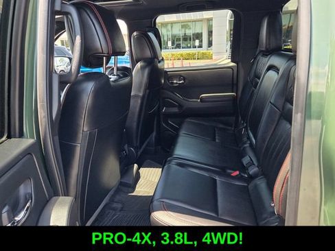 Used 2023 Nissan Frontier PRO-4X w/ Pro-4X Premium Package AWD/4WD image 12
