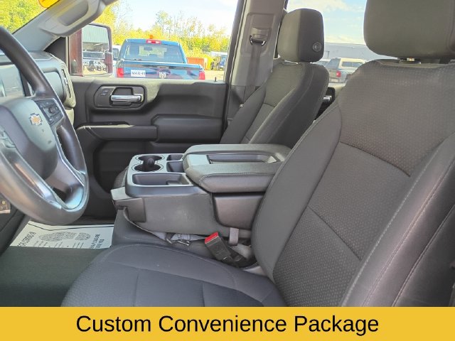 Used 2023 Chevrolet Silverado 2500 Custom w/ Gooseneck/5TH Wheel Package AWD/4WD image 12