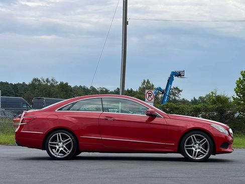 Used 2014 Mercedes-Benz E 350 4MATIC Coupe image 6