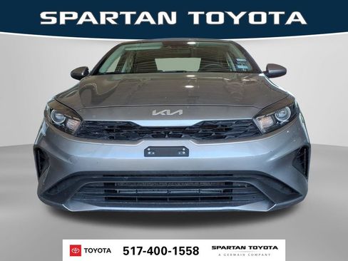 Used 2024 Kia Forte LXS FWD image 2