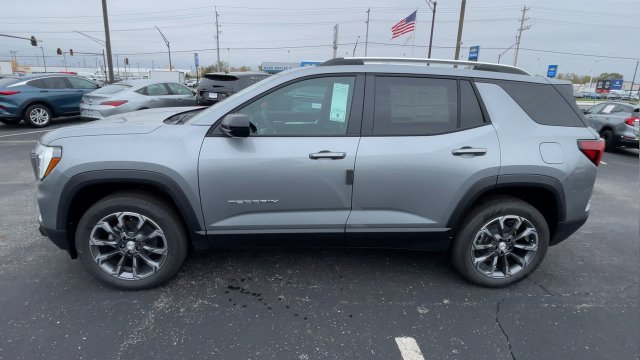 New 2027 GMC Terrain Elevation w/ Elevation Premium Package FWD image 7