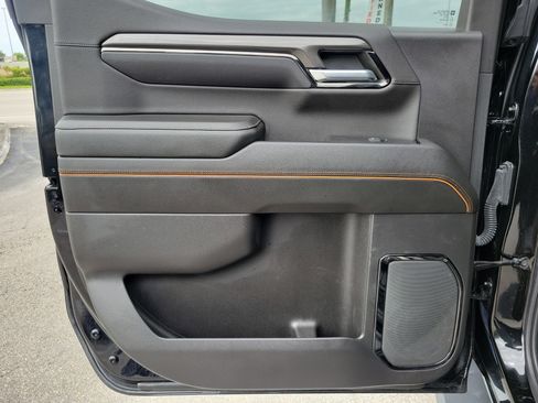 Used 2022 GMC Sierra 1500 AT4 image 26