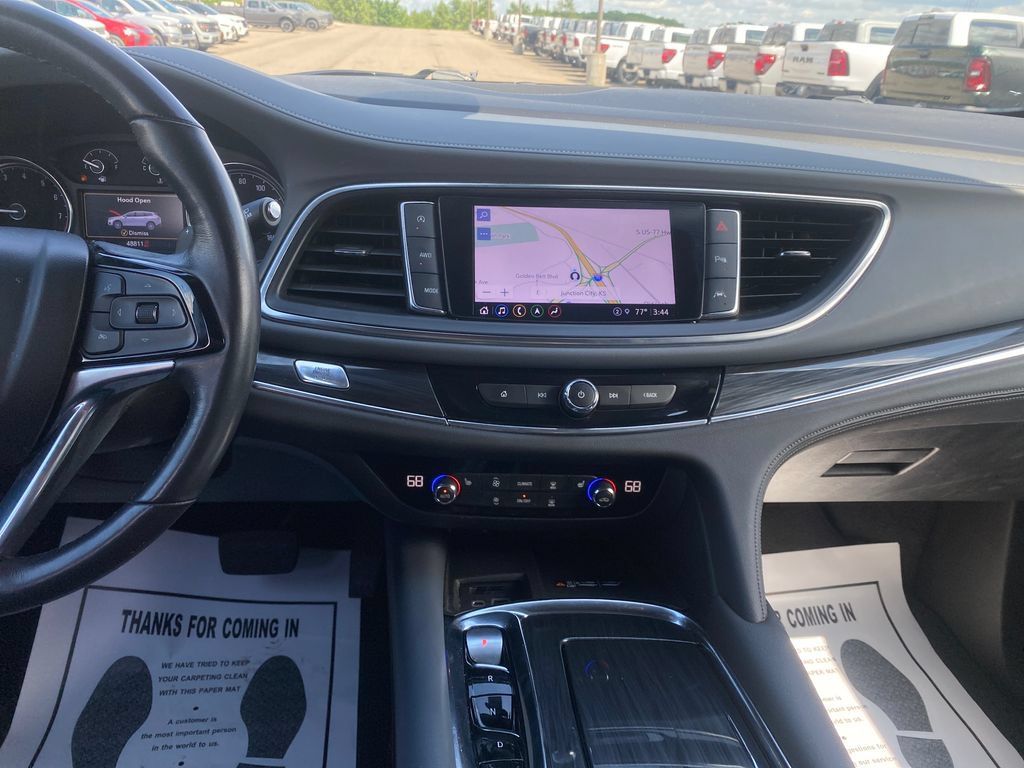 Used 2024 Buick Enclave Essence w/ Experience Buick Package AWD/4WD image 26