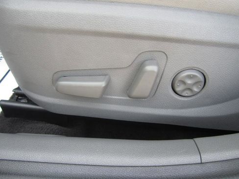 Used 2018 Kia Optima EX image 29