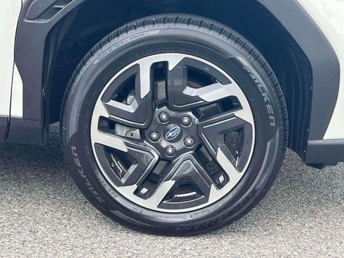 Used 2025 Subaru Forester Limited image 6