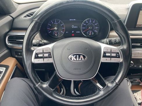 Used 2020 Kia Telluride SX w/ SX Prestige Package AWD/4WD image 6