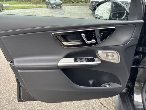 New 2025 Mercedes-Benz GLC 300 image 14