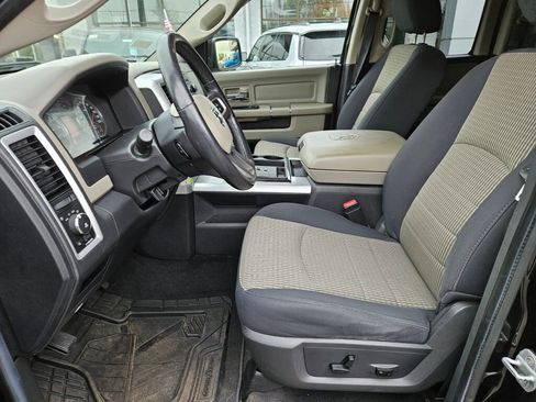 Used 2011 RAM 1500 Classic SLT w/ SLT Plus D￩cor Group AWD/4WD image 14