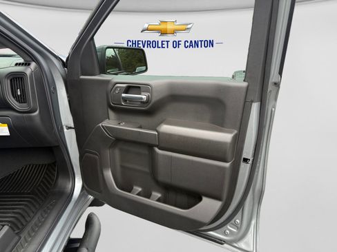 New 2026 Chevrolet Silverado 1500 Custom w/ LPO, Dark Essentials Package AWD/4WD image 14