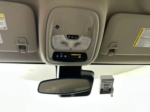 Used 2024 Buick Encore GX Sport Touring image 24