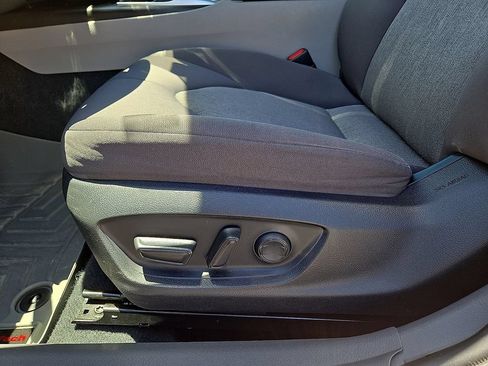 Used 2023 Toyota Camry LE FWD image 23