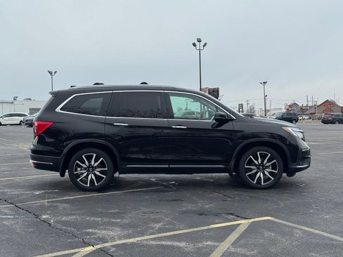 Used 2020 Honda Pilot Elite image 2