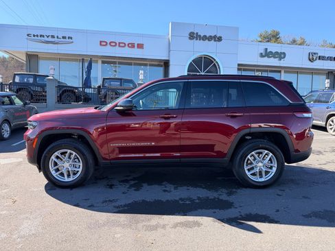 New 2026 Jeep Grand Cherokee Laredo X AWD/4WD image 3