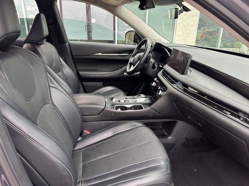 Used 2023 INFINITI QX60 Sensory w/ Cargo Package AWD/4WD image 12