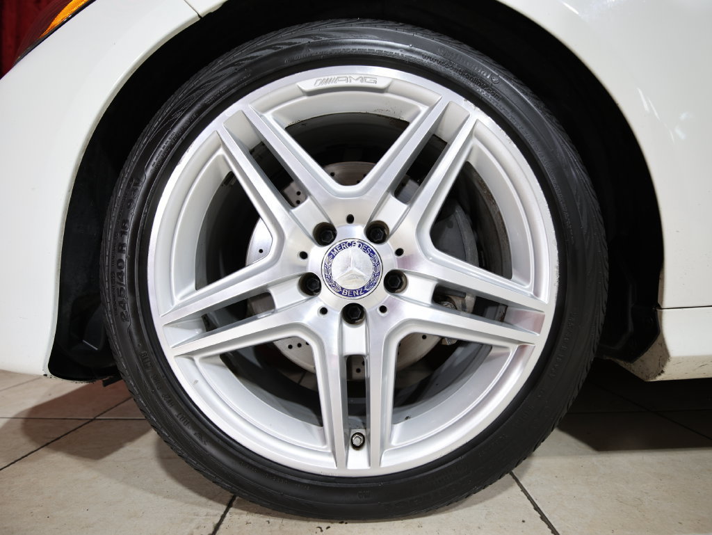 Used 2014 Mercedes-Benz E 350 Sedan image 7
