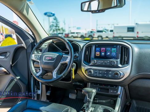 Used 2017 GMC Canyon SLT w/ Driver Alert Package image 15