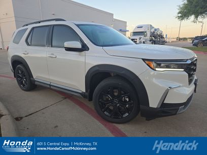 Used 2025 Honda Pilot Touring