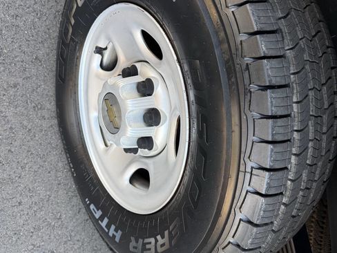 Used 2003 Chevrolet Silverado 2500 W/T image 12