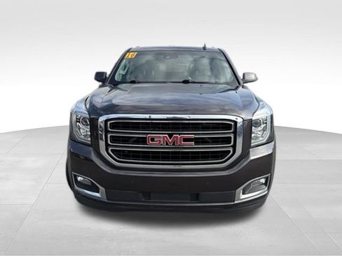 Used 2016 GMC Yukon XL SLE w/ Convenience Package AWD/4WD image 8