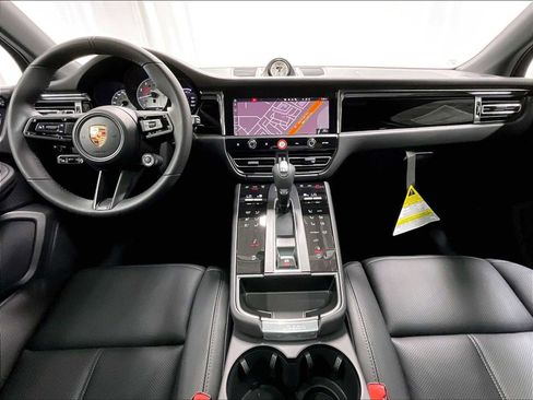 New 2026 Porsche Macan Turbo image 14