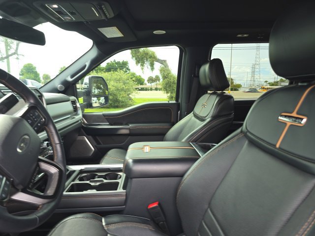 Used 2024 Ford F250 Platinum AWD/4WD image 9