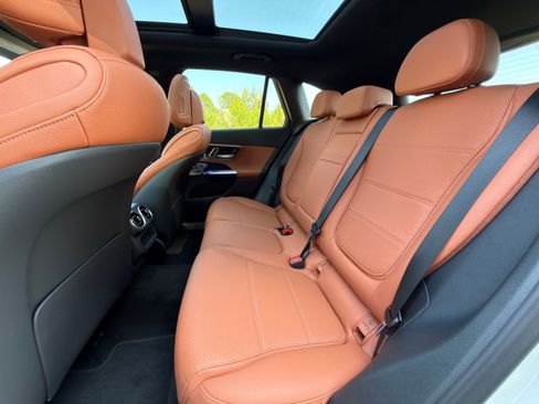 New 2026 Mercedes-Benz GLC 300 image 14