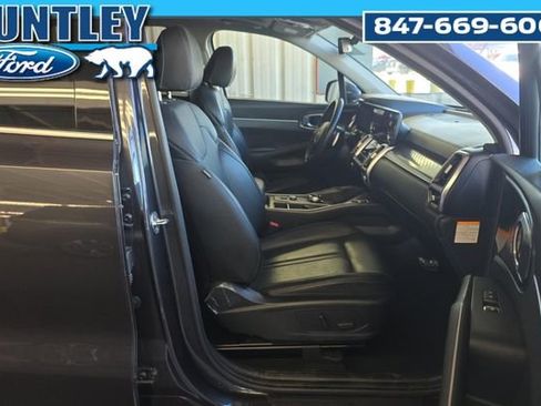 Used 2023 Kia Sorento EX w/ Panoramic Sunroof Package FWD image 7