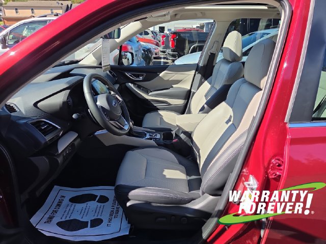 Used 2024 Subaru Forester Limited AWD/4WD image 14