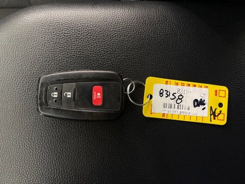 Used 2021 Toyota RAV4 XLE w/ XLE Grade Weather Package image 24