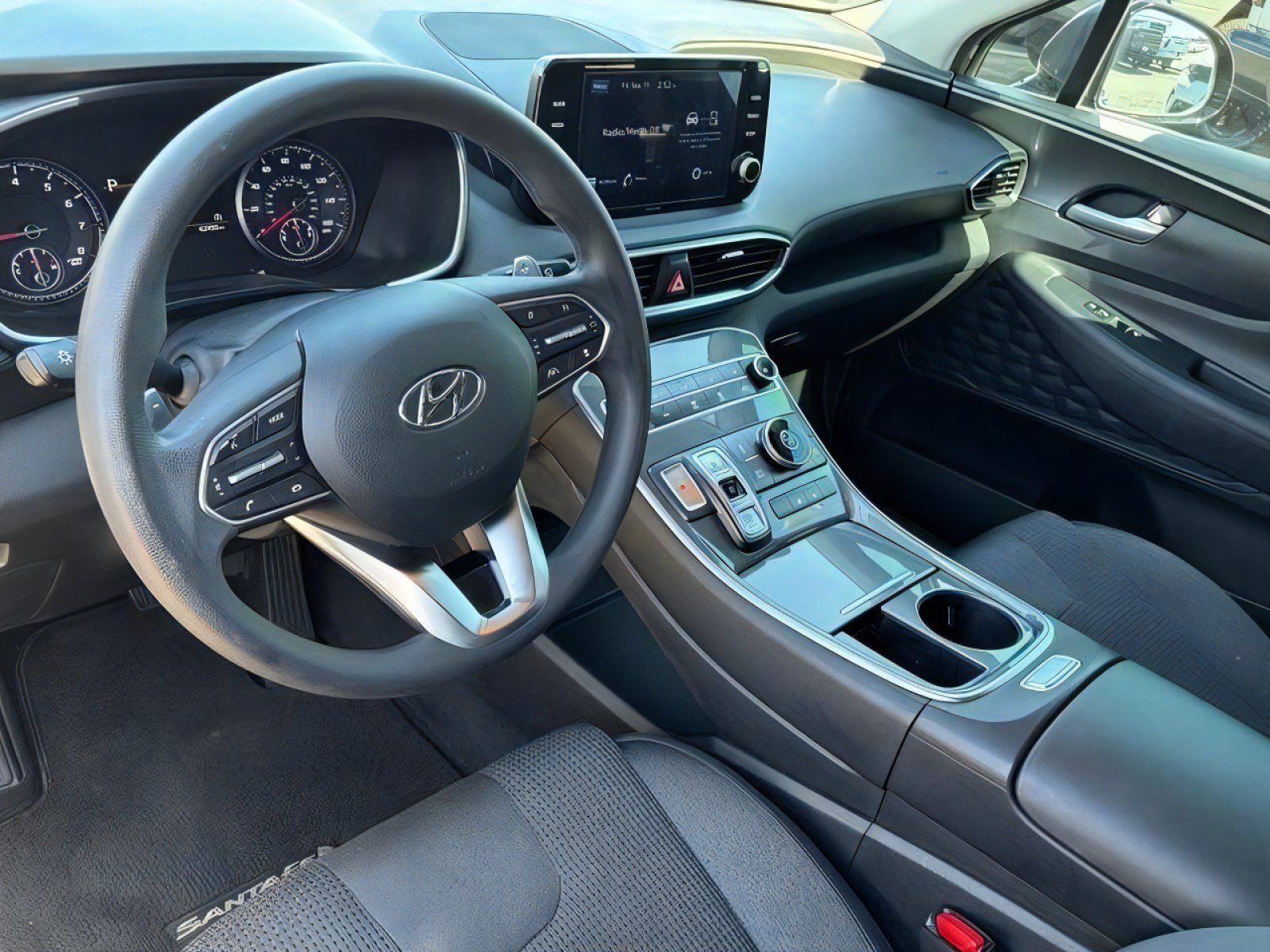 Used 2022 Hyundai Santa Fe SEL FWD image 15
