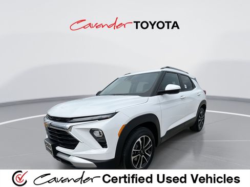 Used 2025 Chevrolet TrailBlazer LT image 1