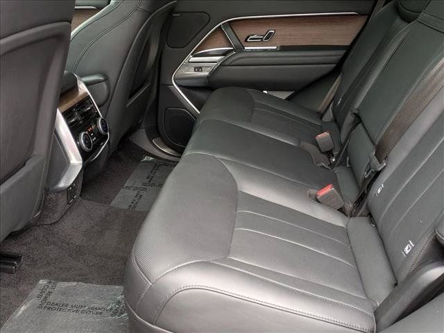 Certified 2024 Land Rover Range Rover SE AWD/4WD image 20