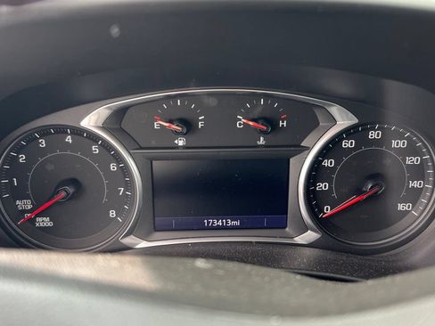 Used 2019 Chevrolet Equinox Premier FWD image 10
