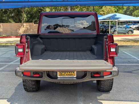 Used 2021 Jeep Gladiator Rubicon image 24