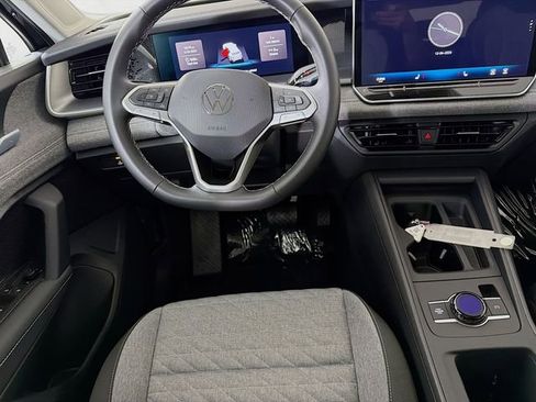 New 2026 Volkswagen Tiguan S FWD image 22