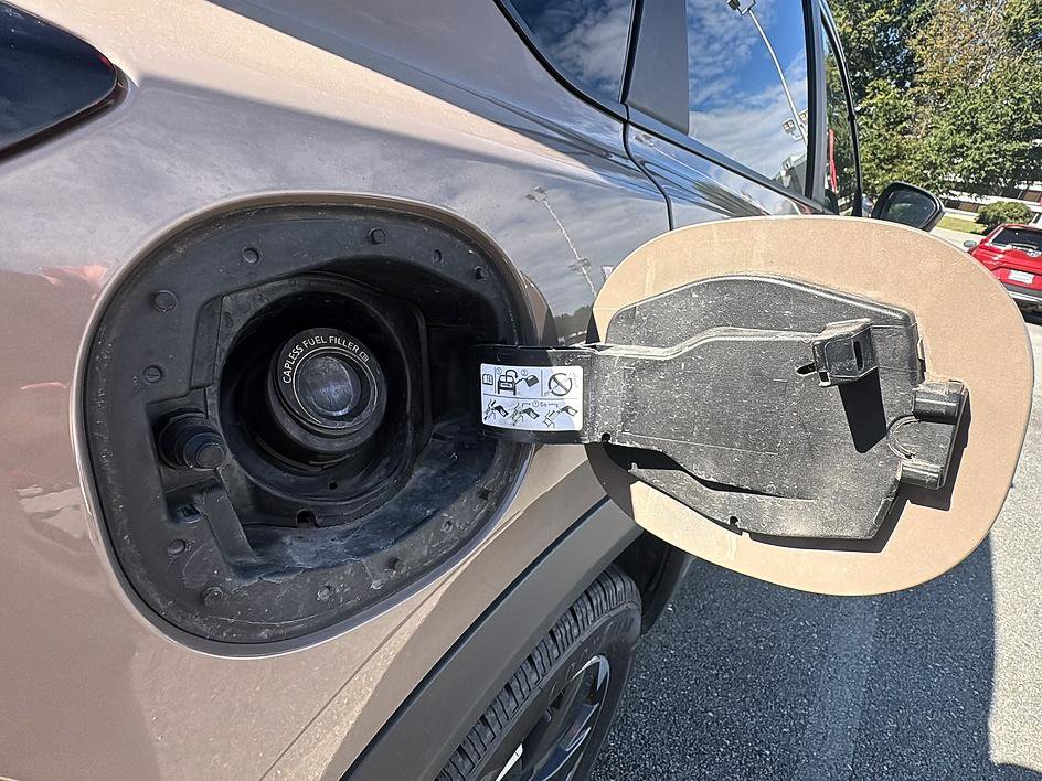Certified 2025 Nissan Rogue SV AWD/4WD image 47