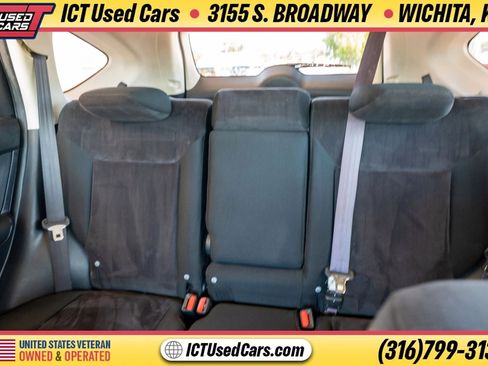 Used 2013 Honda CR-V LX image 10