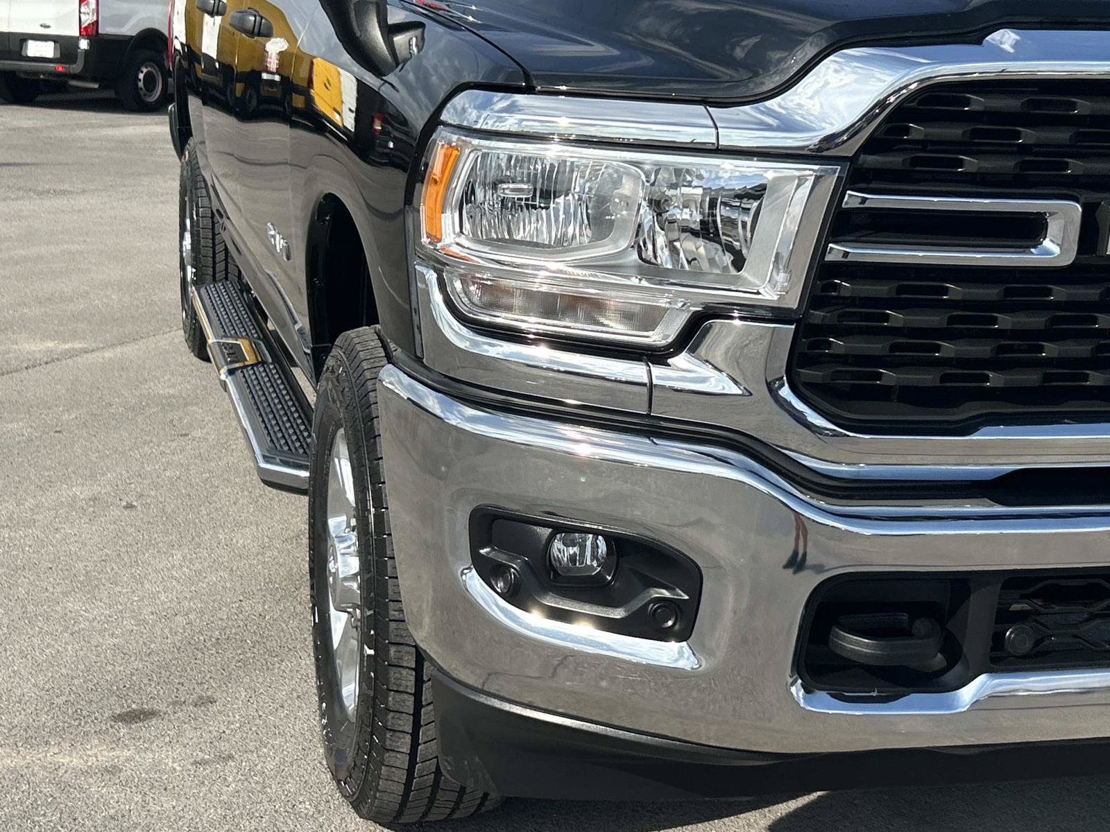 Used 2024 RAM 2500 Big Horn w/ Safety Group AWD/4WD image 11