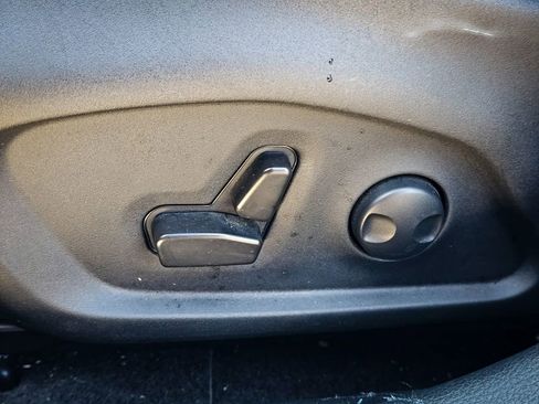 Certified 2024 Jeep Compass Latitude image 14