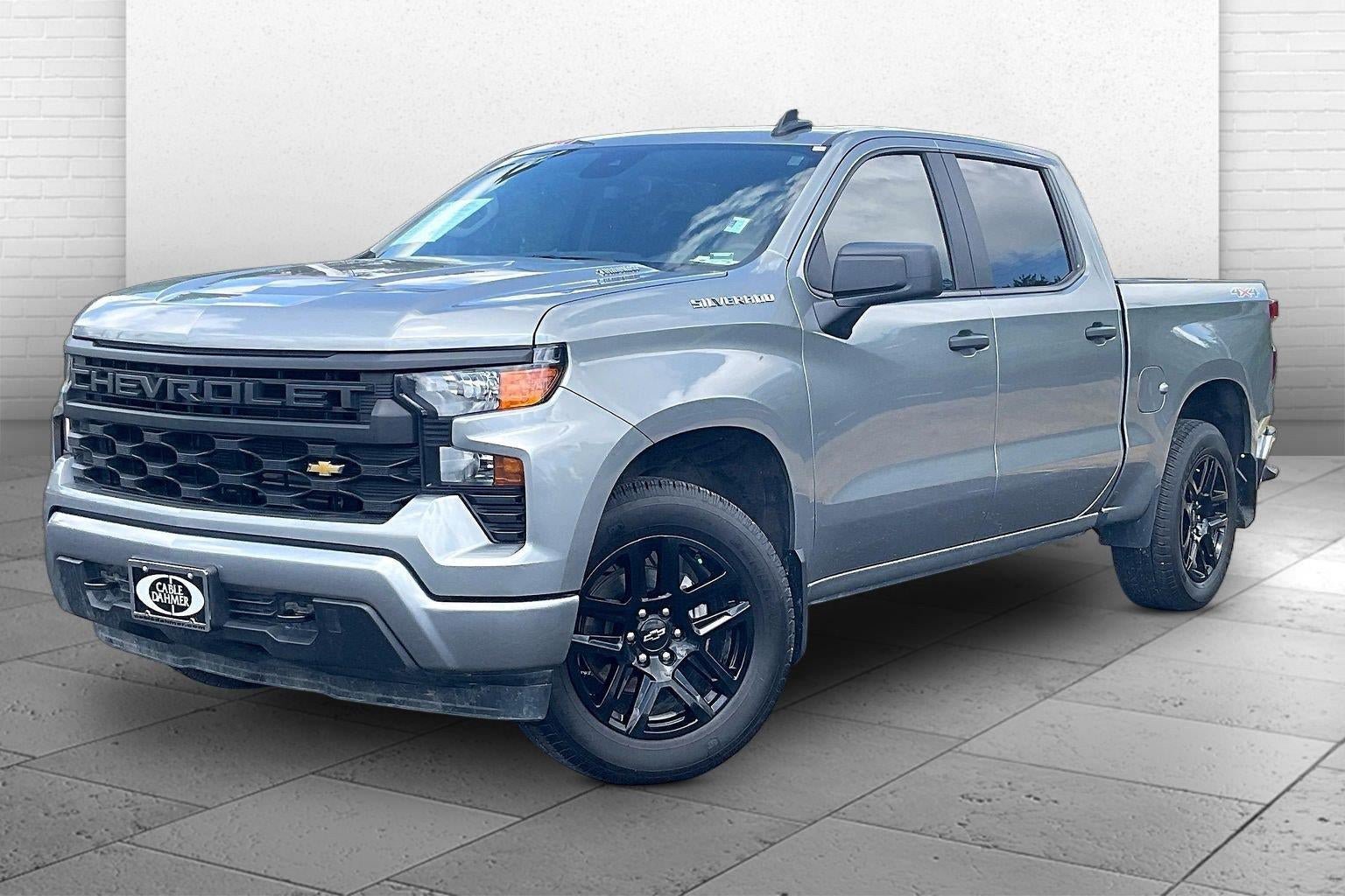 Used 2025 Chevrolet Silverado 1500 Custom w/ LPO, Dark Essentials Package AWD/4WD image 13