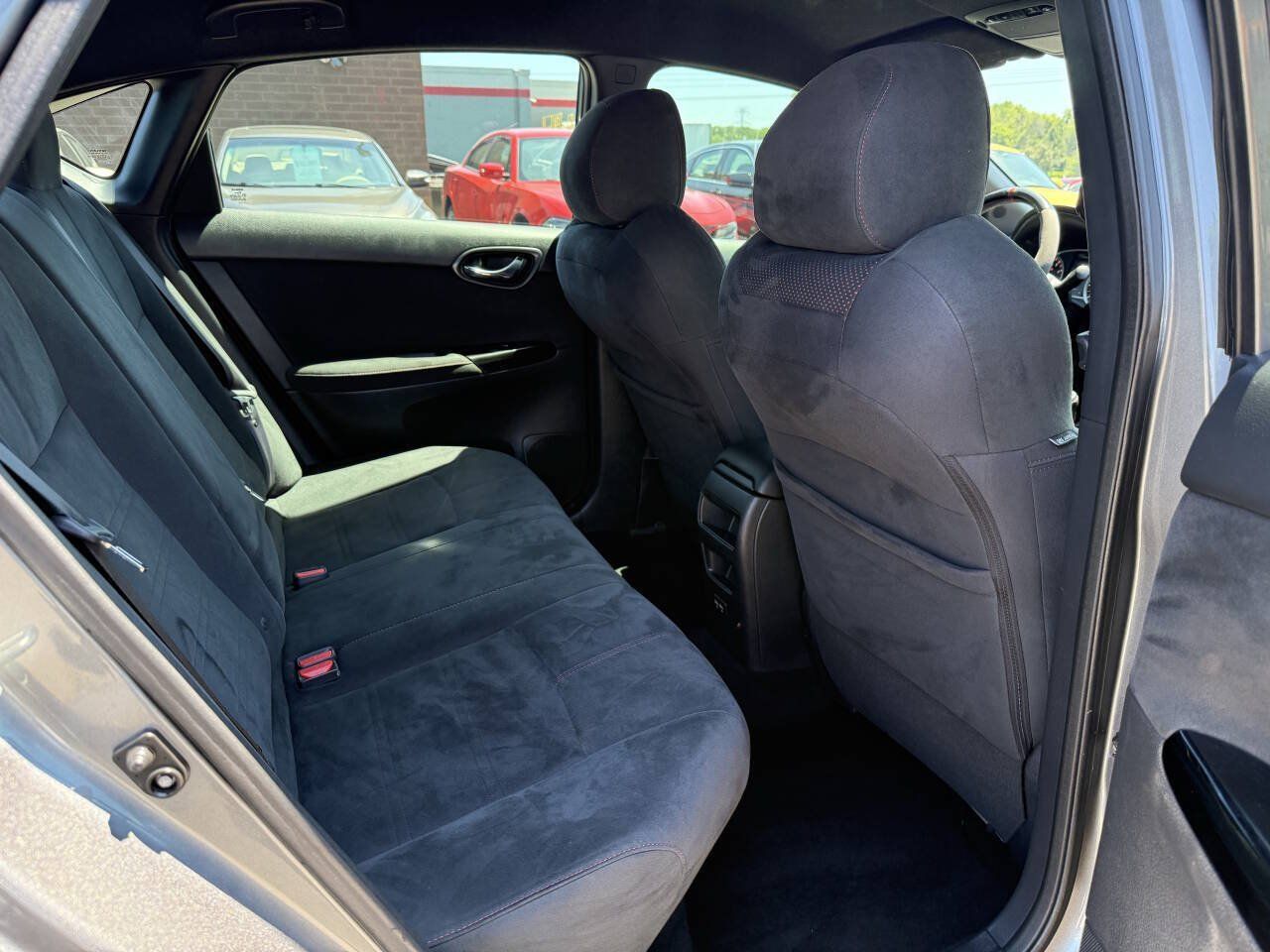 Used 2018 Nissan Sentra NISMO FWD image 17