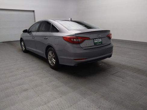 Used 2015 Hyundai Sonata SE w/ Option Group 09 FWD image 5